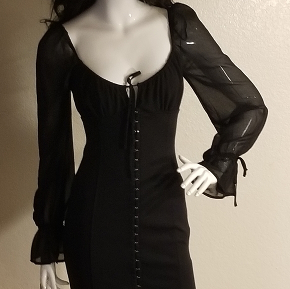 Dress - Picture 1 of 2